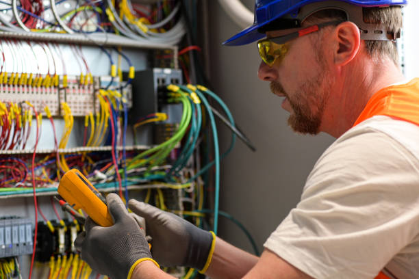 Best Affordable Emergency Electrician  in Mammoth Spring, AR